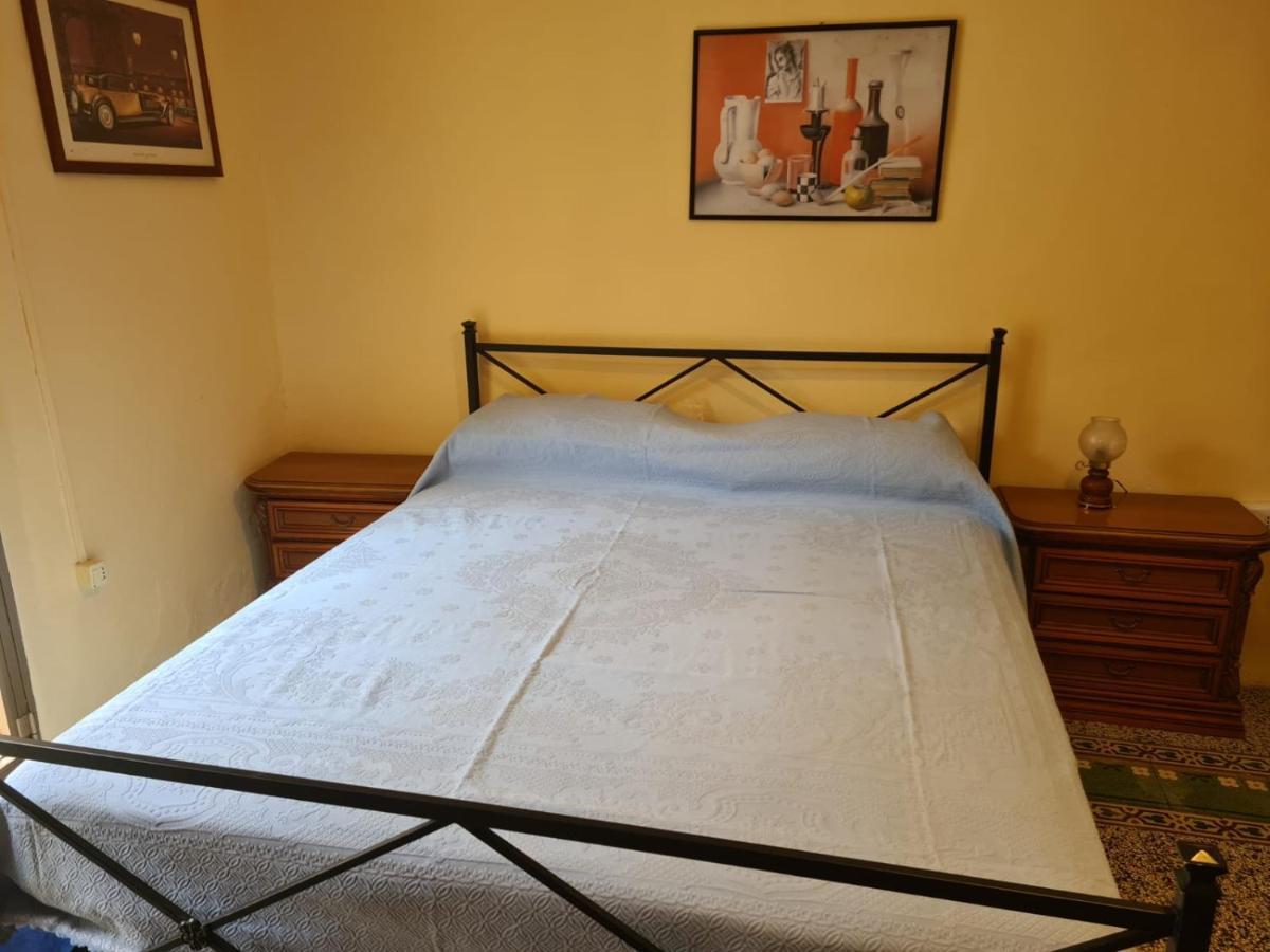 La Casa Di Emanuela Hotel Caltavuturo ภายนอก รูปภาพ