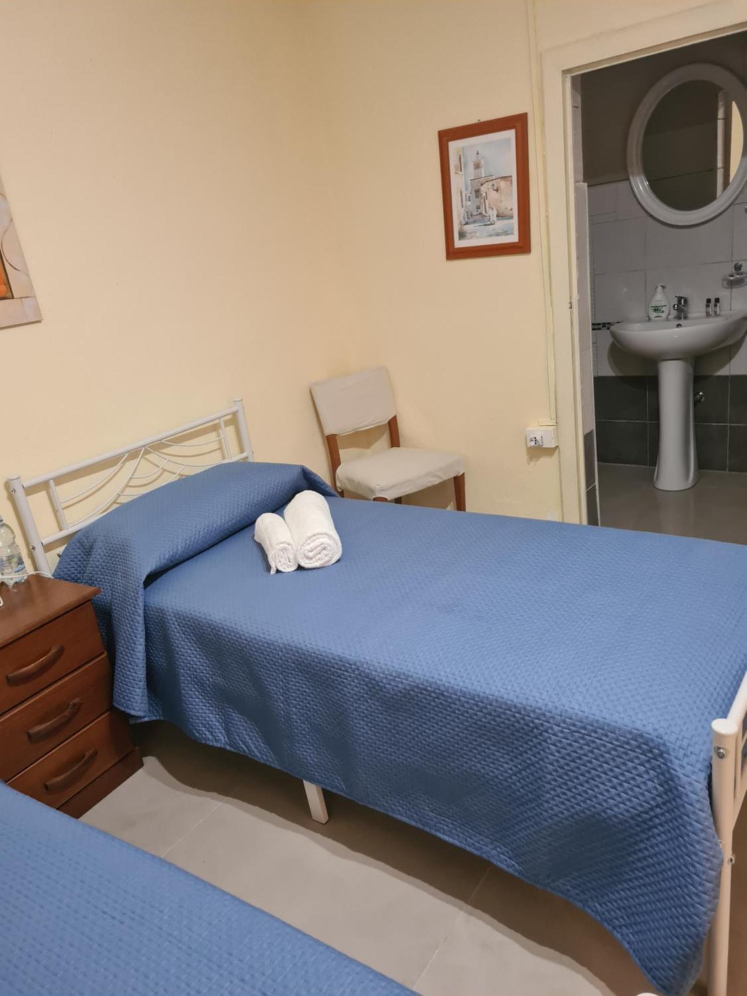 La Casa Di Emanuela Hotel Caltavuturo ภายนอก รูปภาพ