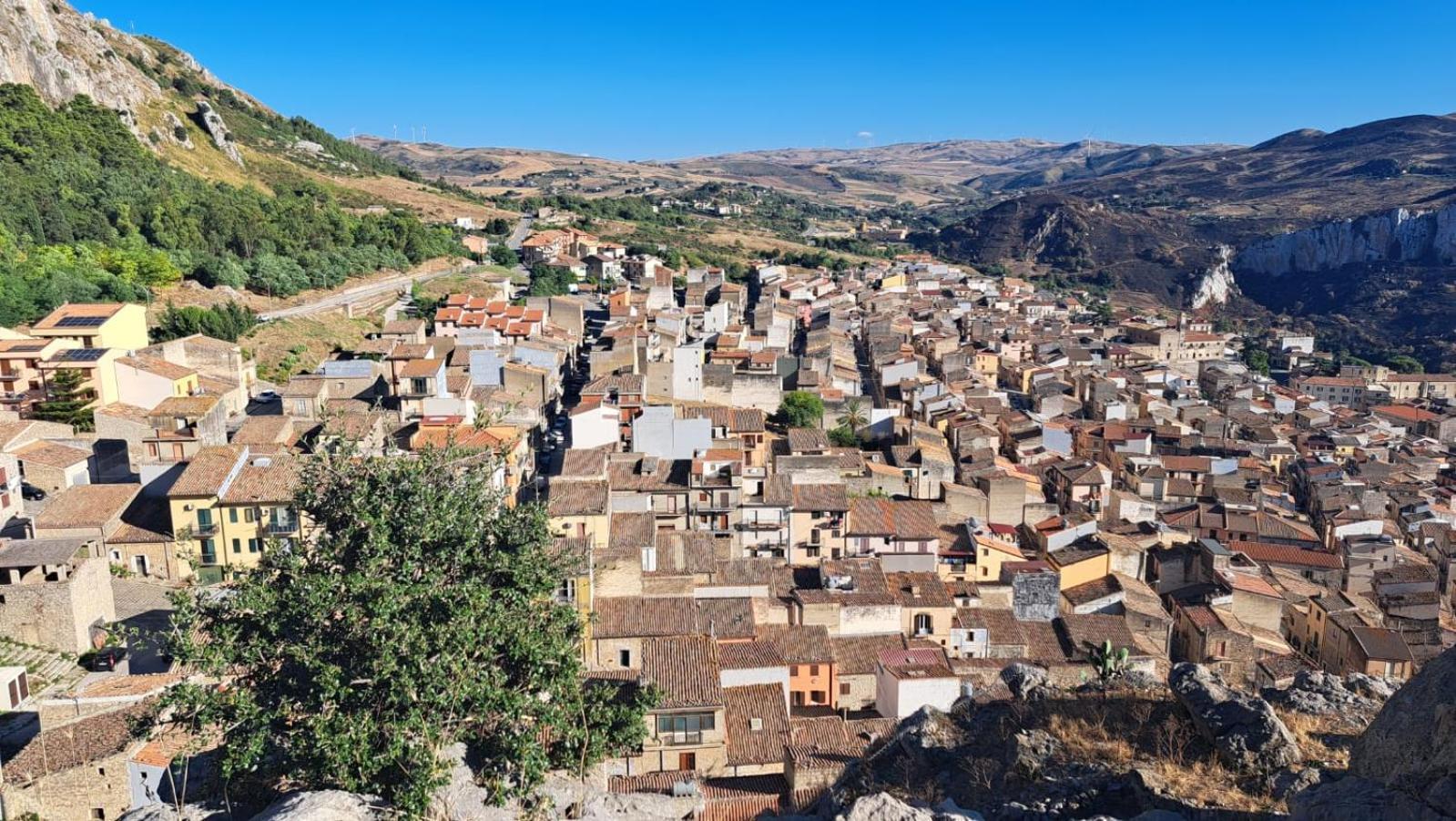 La Casa Di Emanuela Hotel Caltavuturo ภายนอก รูปภาพ